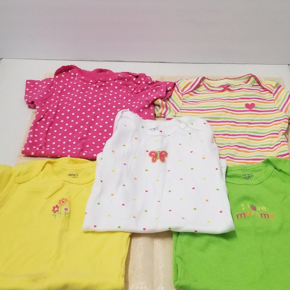 🎉HP🎉5 Carter's onesies